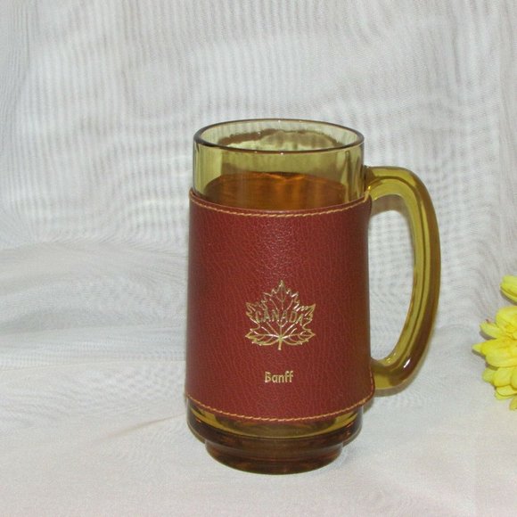 Beer Mug BANFF Vintage Gold Glass Faux Leather Sleeve Souvenir - Picture 4 of 11